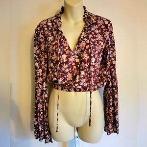 Crop boho bell sleeve top